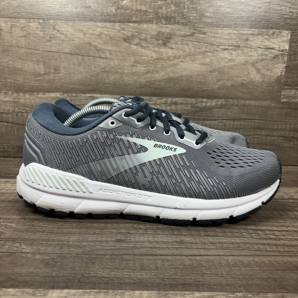 Brooks Addiction GTS 15 Gray Blue Womens Size 9 Narrow 1203522A099 Running Shoes